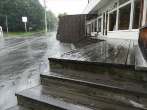 蓼科エリア別荘地のお天気は雨