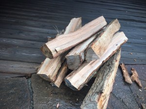 「蓼科の冬に欠かせない薪！」⑦