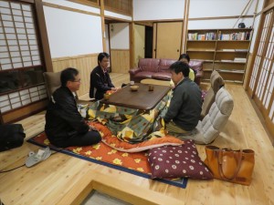 田舎暮らしを満喫～長和町「田舎暮らし体験住宅」読書会の巻