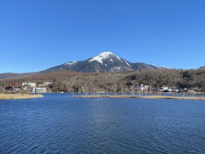 雪化粧した山々3